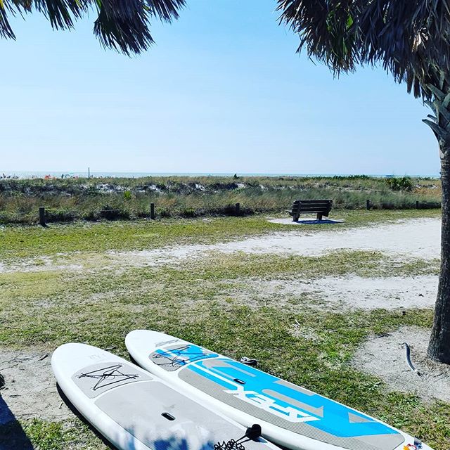 Loving the warm water on Siesta Key! Call us for paddleboard and kayak rentals! 941-301-8776 #siestakeypaddleboards #siesta #siestakey